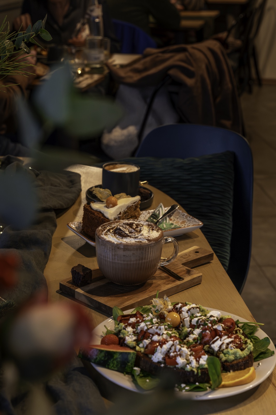 Angerichteter Teller im Café Bruncherei